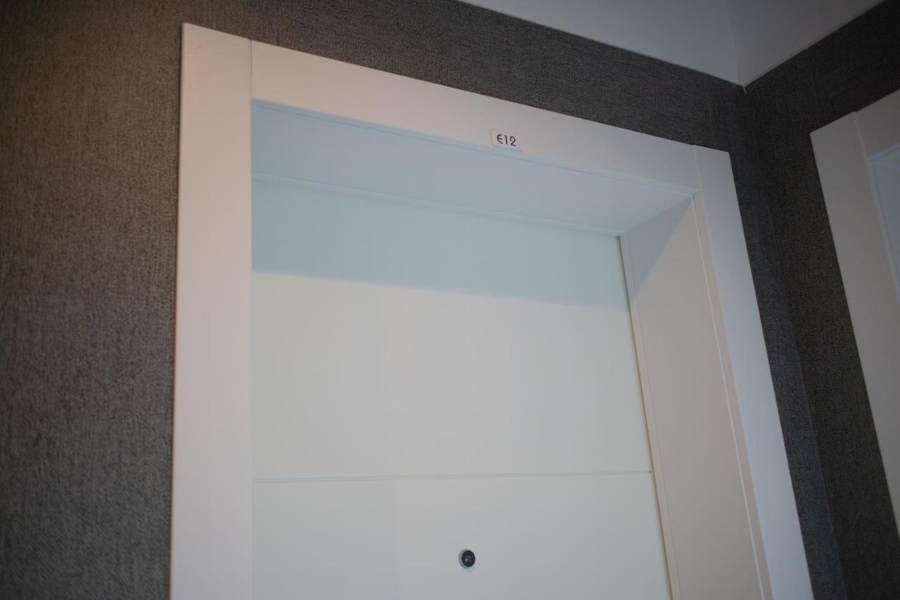 E-Twelve Apartment Napoli Exterior foto