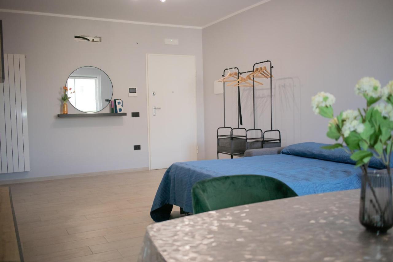 E-Twelve Apartment Napoli Exterior foto
